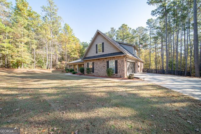 44 Viburnum Way, Pine Mountain, GA 31822