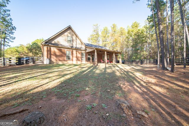 44 Viburnum Way, Pine Mountain, GA 31822
