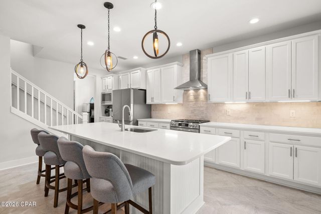 2101 Kingfisher Court, Panama City, FL 32405