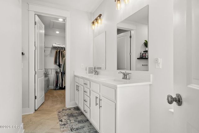 2101 Kingfisher Court, Panama City, FL 32405