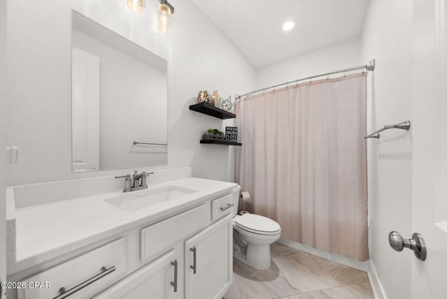 2101 Kingfisher Court, Panama City, FL 32405