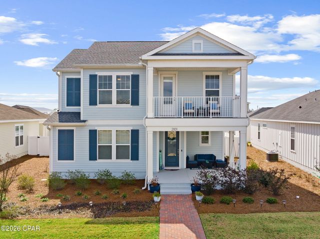 2101 Kingfisher Court, Panama City, FL 32405