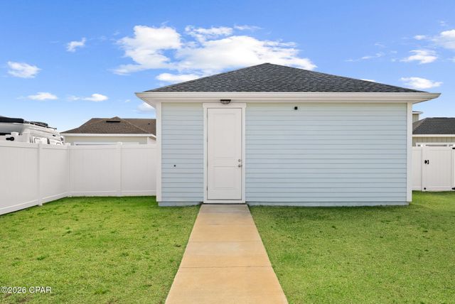 2101 Kingfisher Court, Panama City, FL 32405