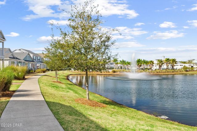 2101 Kingfisher Court, Panama City, FL 32405