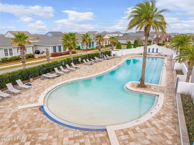 2101 Kingfisher Court, Panama City, FL 32405