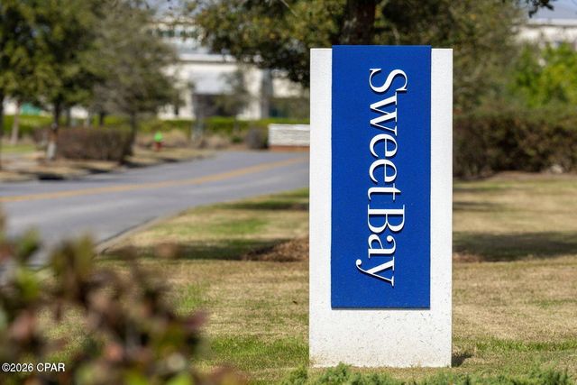 2101 Kingfisher Court, Panama City, FL 32405