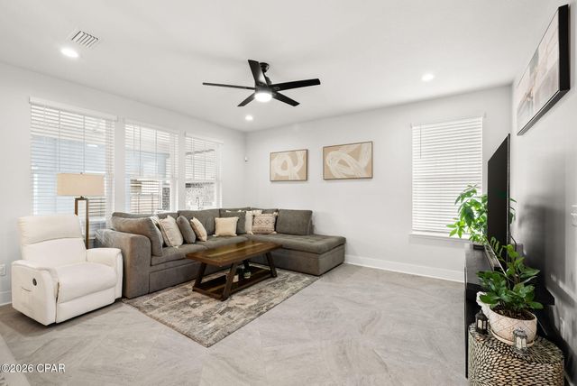 2101 Kingfisher Court, Panama City, FL 32405