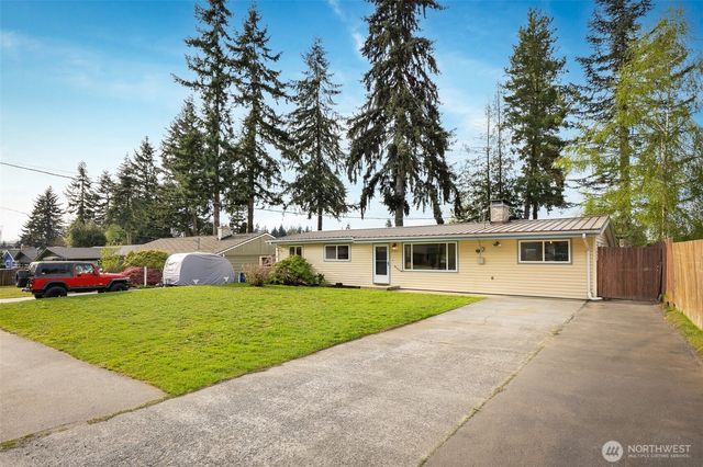 2105 96th Place SE, Everett, WA 98208