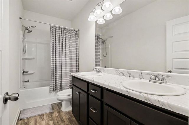 1225 Campbell Pine Trail, Lawrenceville, GA 30045