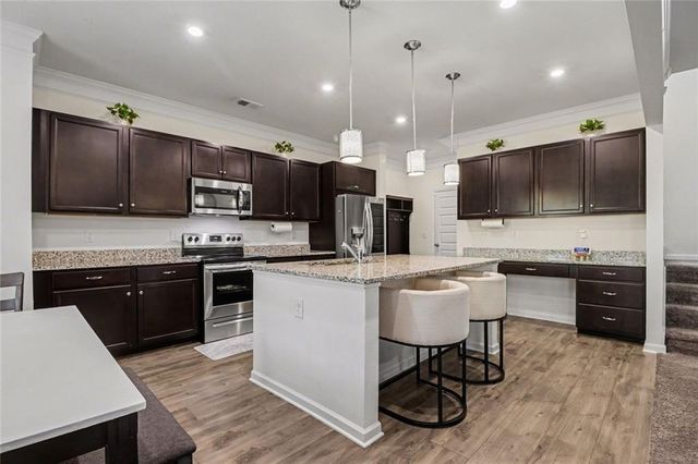 1225 Campbell Pine Trail, Lawrenceville, GA 30045