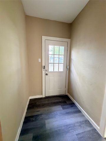 516 Hurst Street, Angleton, TX 77515