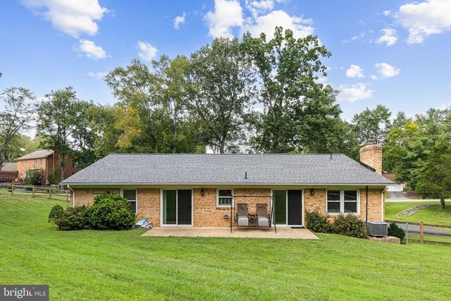 534 CUMBERLAND RD, Fredericksburg, VA 22405
