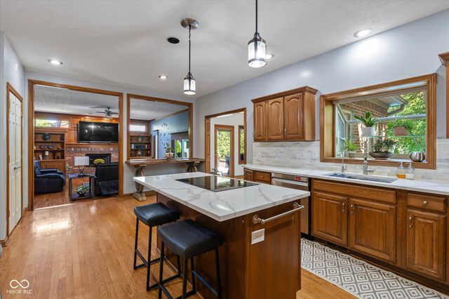 5522 White Hall Way, Carmel, IN 46033