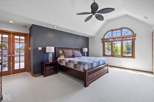 5522 White Hall Way, Carmel, IN 46033