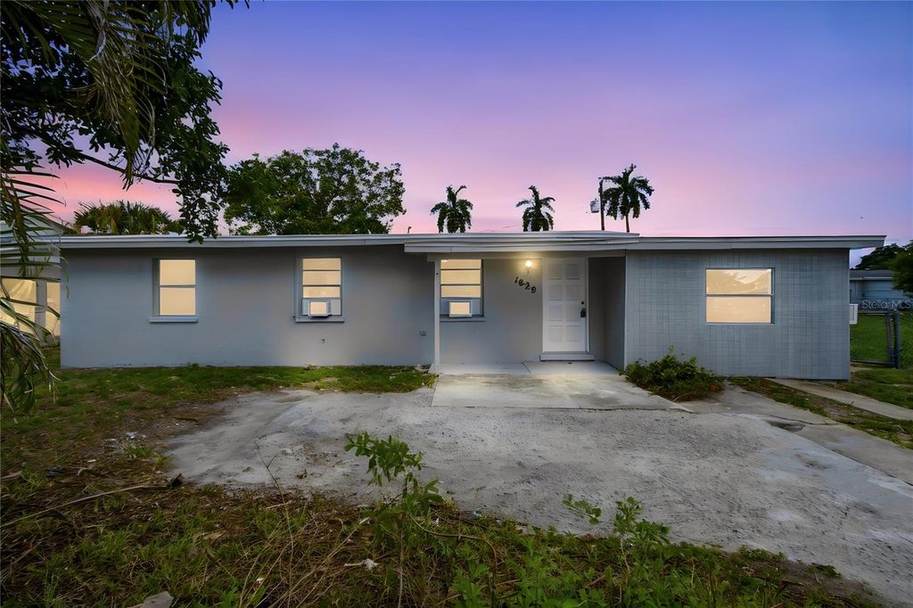 1629 PAWNEE STREET, Fort Myers, FL 33916