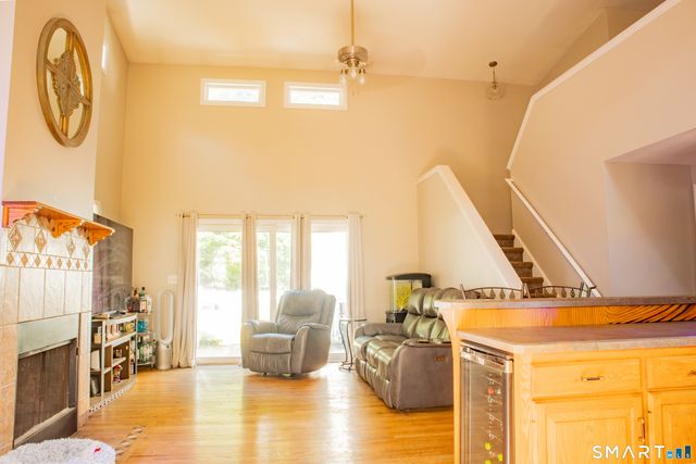 1511 Country Club Road, Middletown, CT 06457