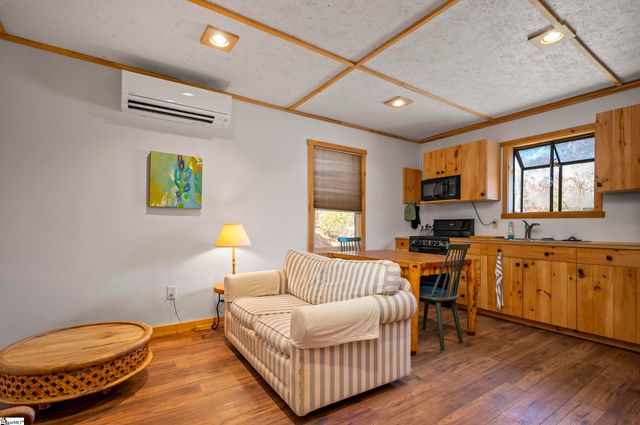 891 Meadow Crest Road, Tryon, NC 28782