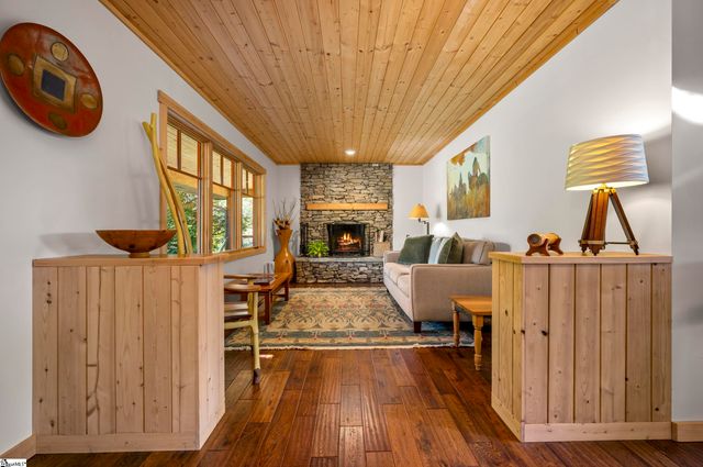 891 Meadow Crest Road, Tryon, NC 28782