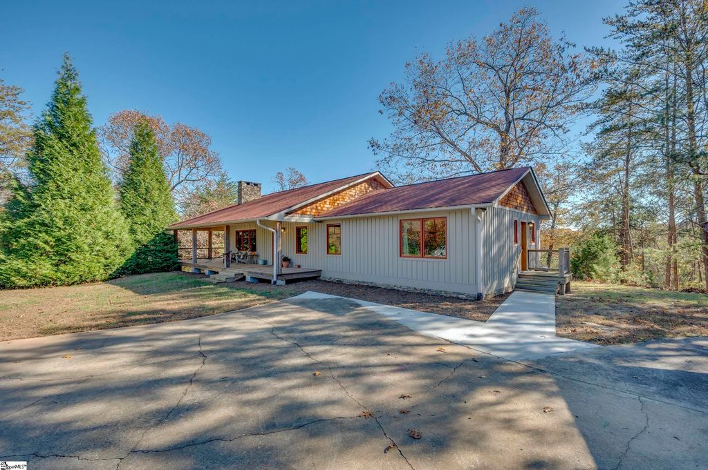 891 Meadow Crest Road, Tryon, NC 28782