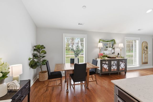 2826 Sugar Tree Rd, Nashville, TN 37215