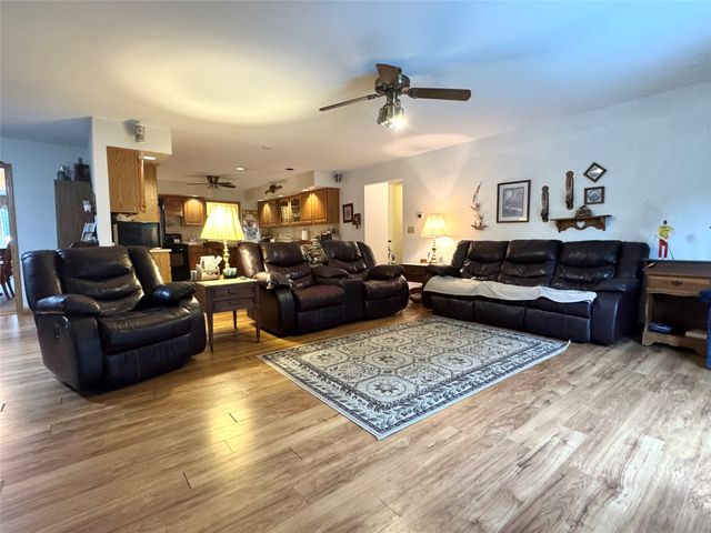 5739 QUIRK Drive, Erie, PA 16509