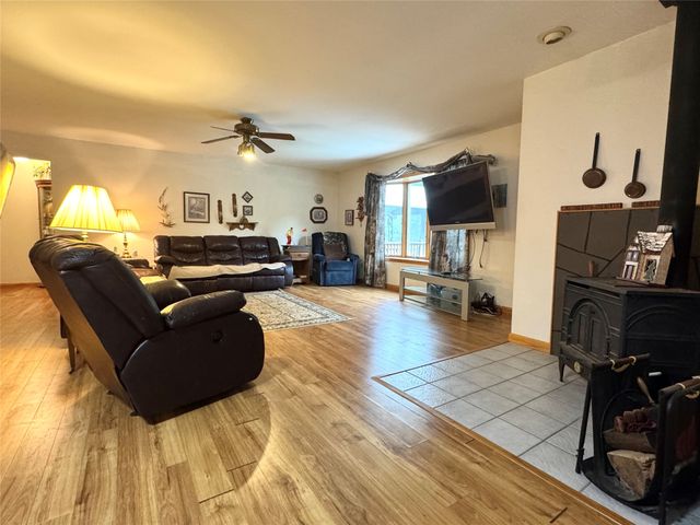 5739 QUIRK Drive, Erie, PA 16509