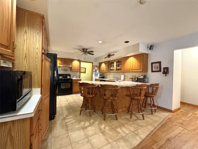 5739 QUIRK Drive, Erie, PA 16509