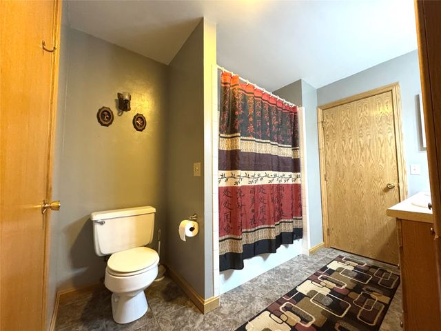 5739 QUIRK Drive, Erie, PA 16509