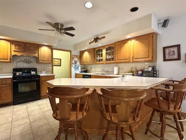 5739 QUIRK Drive, Erie, PA 16509