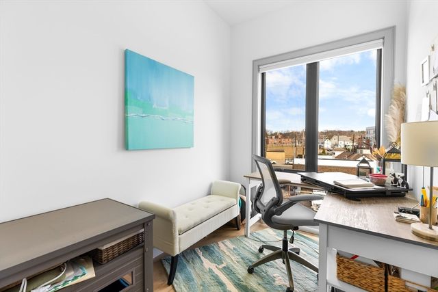 101 N Beacon St 303, Watertown, MA 02472