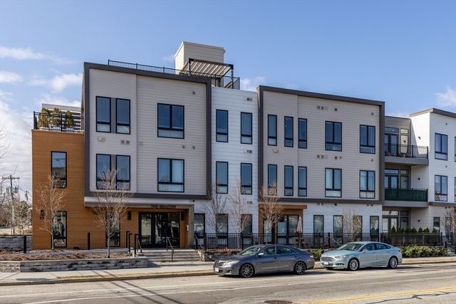 101 N Beacon St 303, Watertown, MA 02472