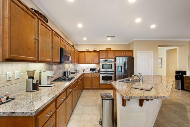 60856 Fire Barrel Drive, La Quinta, CA 92253