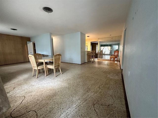 459 BAYVIEW DRIVE NE, St Petersburg, FL 33704