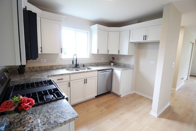 1851 Towhee Court, Joliet, IL 60435