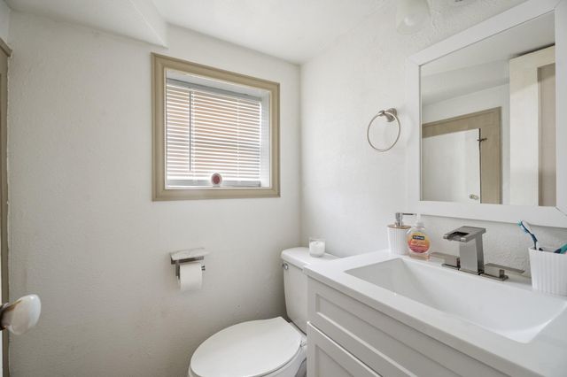 4612 17th Street, Bacliff, TX 77518