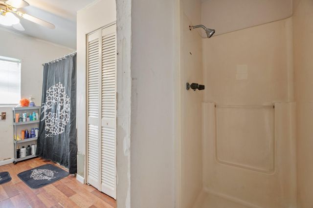 4612 17th Street, Bacliff, TX 77518