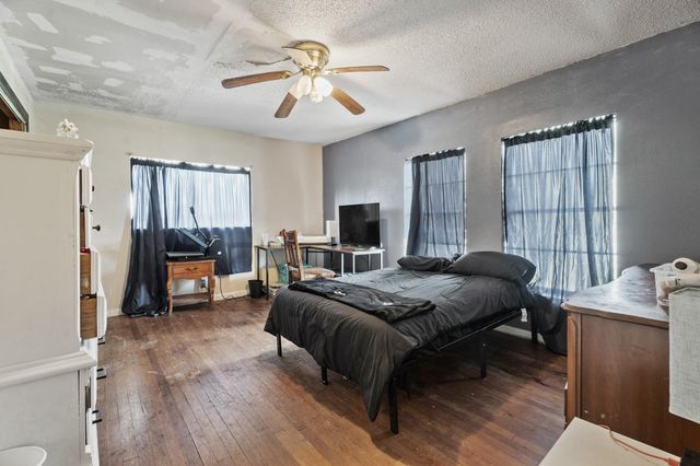 4612 17th Street, Bacliff, TX 77518