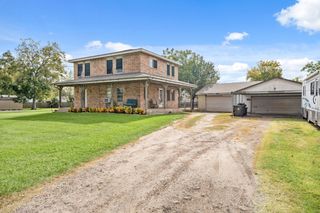 4612 17th Street, Bacliff, TX 77518