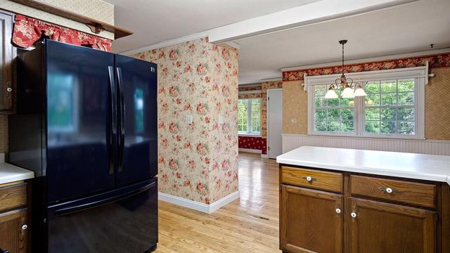 422 W Central, Chippewa Falls, WI 54729