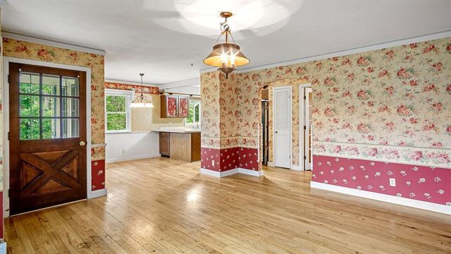 422 W Central, Chippewa Falls, WI 54729