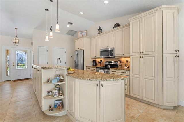 1374 WILLET COURT, Punta Gorda, FL 33950