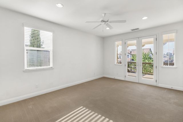 2564 Summerland Way, Roseville, CA 95747