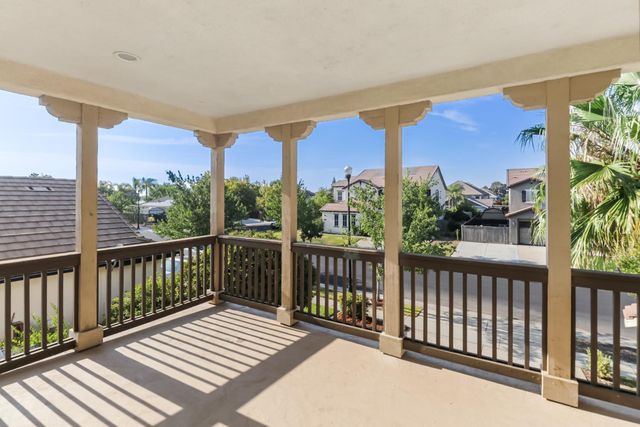 2564 Summerland Way, Roseville, CA 95747