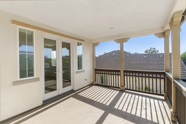 2564 Summerland Way, Roseville, CA 95747
