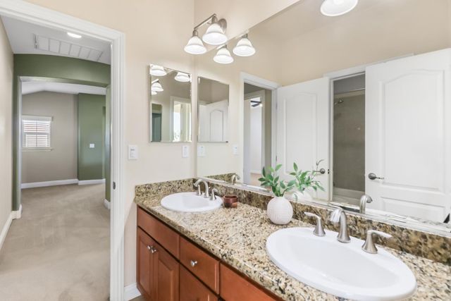 2564 Summerland Way, Roseville, CA 95747