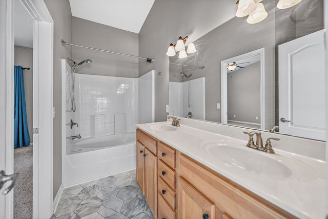 101 Whitman Xing, Clarksville, TN 37043