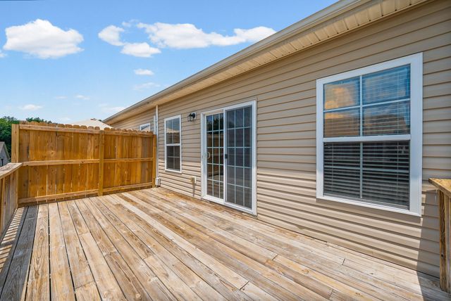 101 Whitman Xing, Clarksville, TN 37043