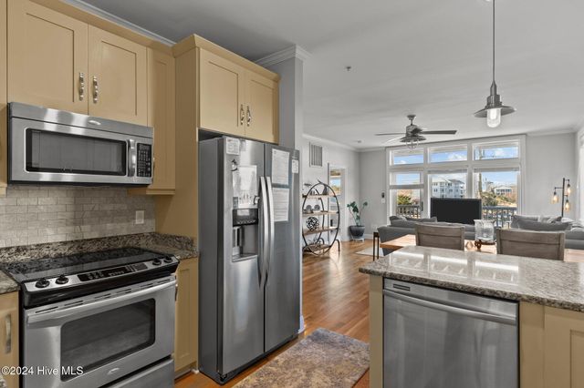 608 S Carolina Beach Avenue S Unit 101, Carolina Beach, NC 28428