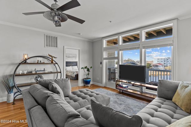 608 S Carolina Beach Avenue S Unit 101, Carolina Beach, NC 28428