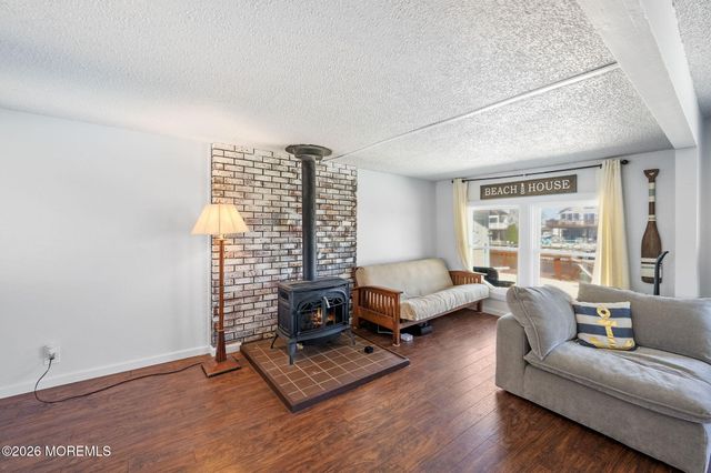 21 S Boston Drive, Little Egg Harbor, NJ 08087